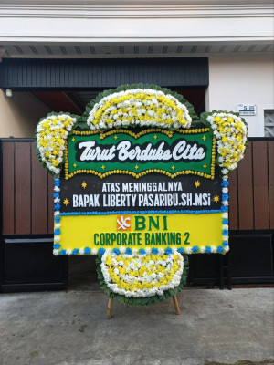 Papan Bunga Duka di Ngrampal